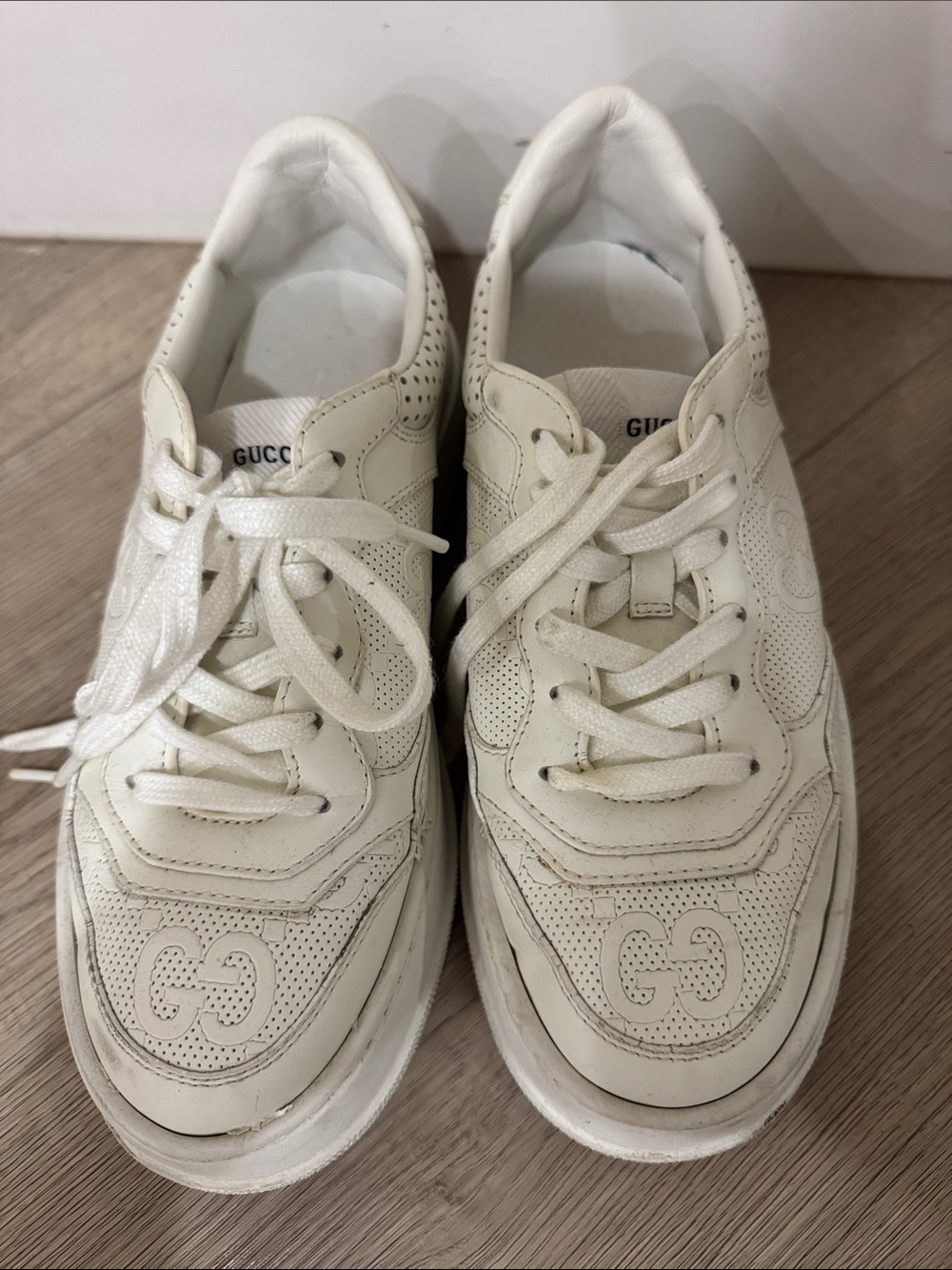 Gucci Cream Leather GG Accent Sneakers